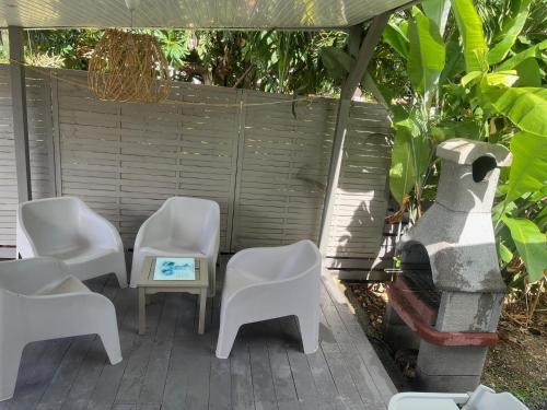 VILLA COLIBRI Piscine balneo privative in Duzer