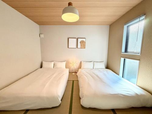 全新北歐奶油風民宿 日居Koguma 光 西九条站4分鐘直達USJ 關西機場 梅田 難波