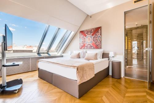 Hotel Moments Budapest by Continental Group - image 2