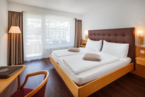 1 double bed