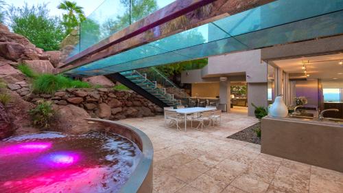 View, Camelback Mountain Luxury Pool, Golf, & Views in Paradise Valley
