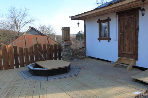 Aktiviteter, Dykyi Khutir in Kirovohrad