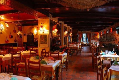 Restaurant, Hotel La Bonne Auberge in Saint-Martin Vesubie