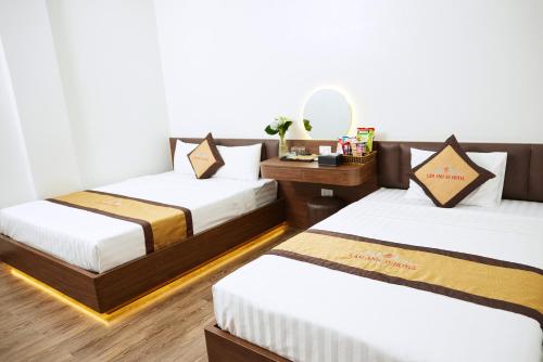1 queen bed, 1 twin bed