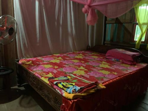 សុខ ស្រីមុំ Sok Sreymom Homesty in Stueng Saen
