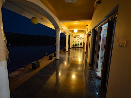 Ferns guest house in Divar