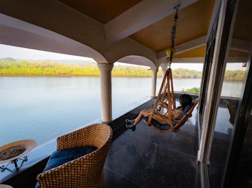 Ferns guest house in Divar