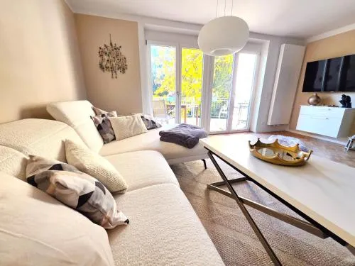 Jeanys Walhalla Suite in Donaustauf 11 km von Regensburg am Donauradweg in Donaustauf, Deutschland