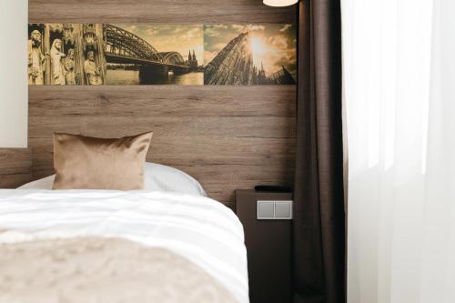 Hotel Sion – Cologne, IA