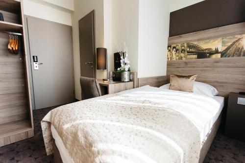 Hotel Sion, Cologne (photo 11)