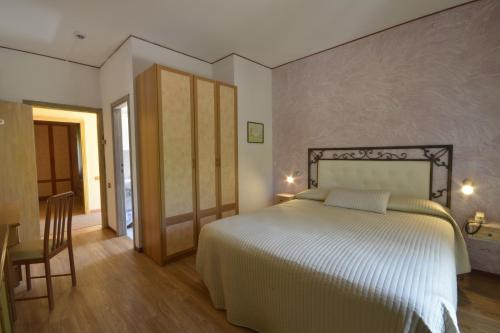 Hotel Ristorante Pineta - image 12