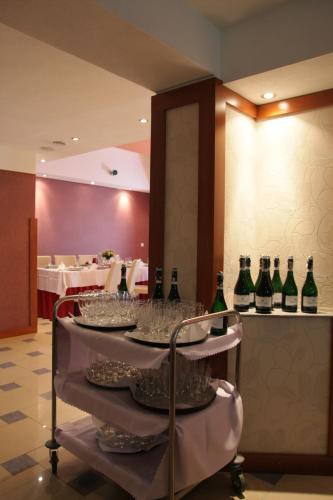 ห้องอาหาร, Karczma pod Mlynem in ดาบรูฟกา มาลา