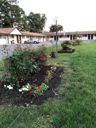 . Smithpoint motel