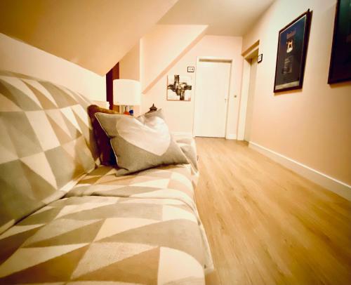 1 twin bed