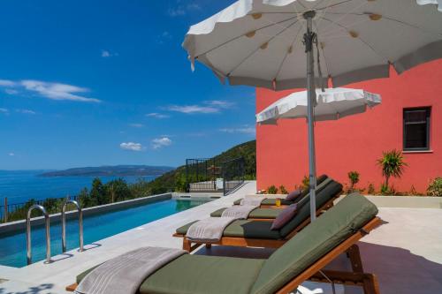 Galeria Holiday Home Makarska – khách sạn tại Veliko Brdo