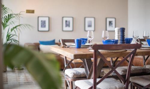 You Stylish Boutique Apartments - image 8