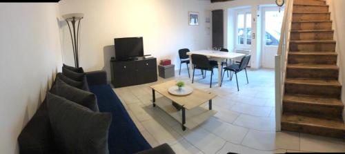 La p'tite maison in Montaljē-Versjē