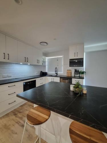 Sheik Oasis in Lightning Ridge