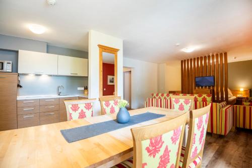 Arcadia Appartments - image 5