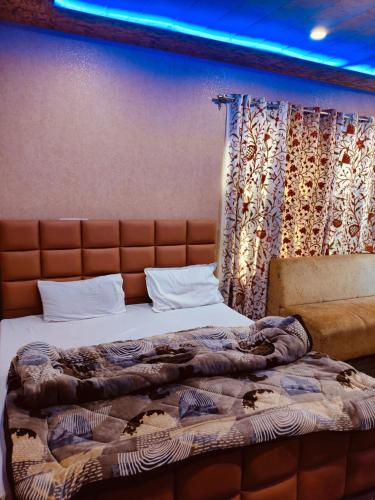 Hotel taimoor - Srinagar Hotel taimoor - Srinagar