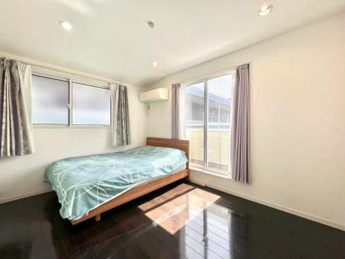 Nishi-Ikebukuro 4-6-9 Spacious 3-Bedroom House Tokyo Downtown - Walking Distance to Everything