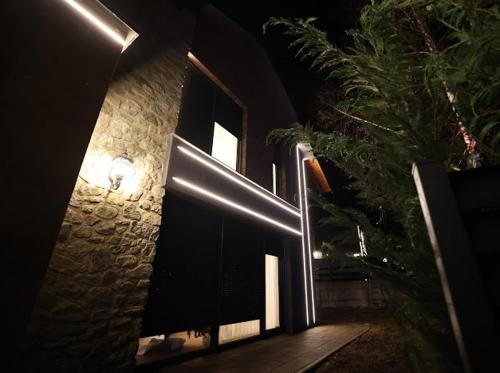 De La Villa Brezovice – khách sạn tại Pristina