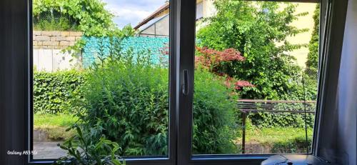 Beautiful, cozy room in Remseck near Stuttgart - ROOM A in Remseck am Neckar