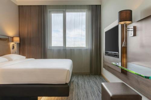 room detail thumbnail 1