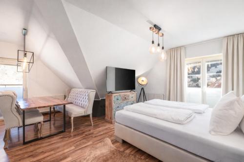1 double bed, 1 sofa bed