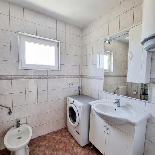 Apartements Klarić - image 10