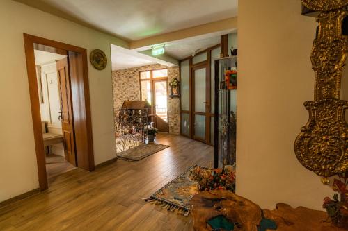 Hanul Mariei in Susenii Bârgăului