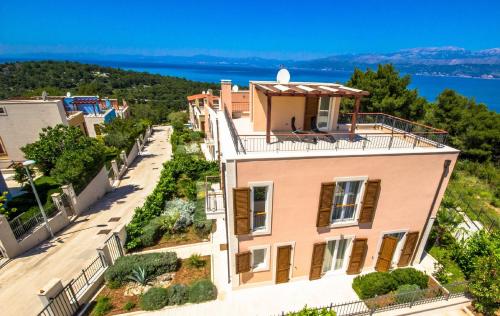 Villa Rose - Accommodation - Splitska