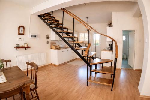 Forest Park Villa in 萊米圖