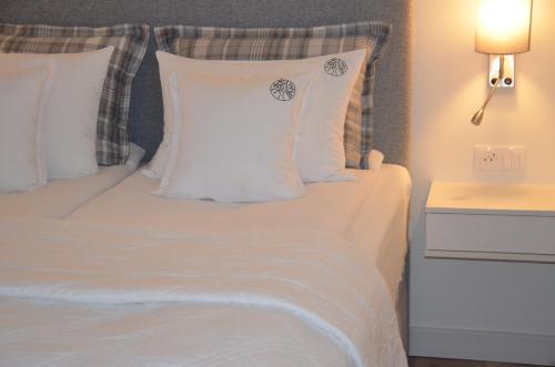 1 double bed, 1 sofa bed