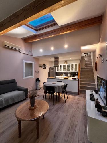 Typique cabanon familial in Other