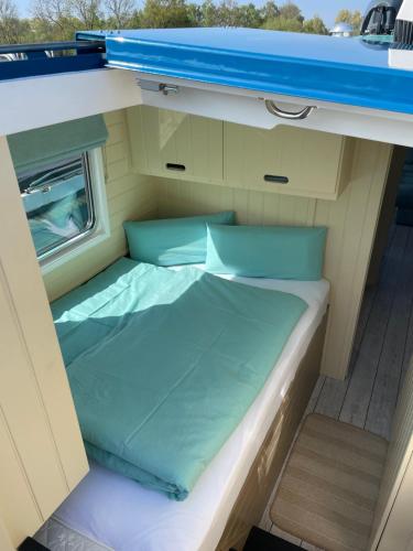 Hausboot Lütje in Hamburg, Deutschland