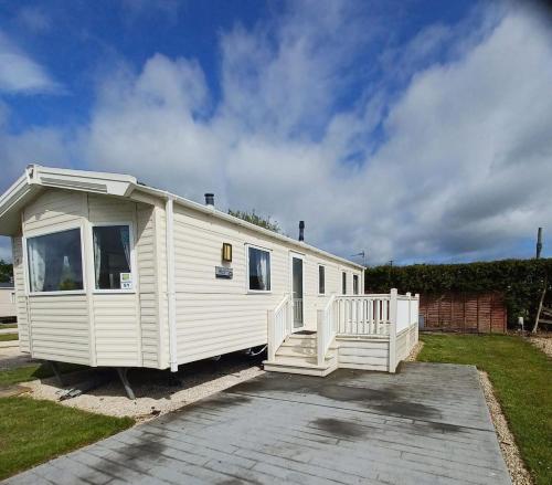 Flamingoland land private caravan A051 Willows Grove in Kirby Misperton