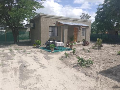 Thukhana House in Maun