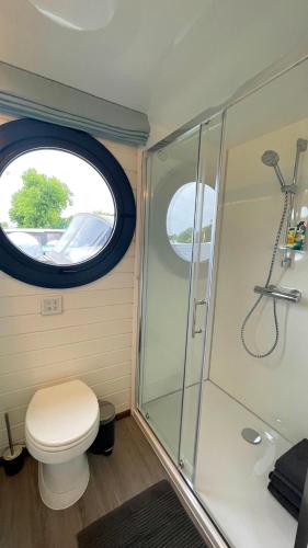 Hausboot Bötje in Hamburg, Deutschland