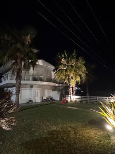Cozy beach home in Faros, Raches - Location, gîte - Rákhai