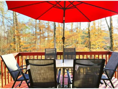 King Bed, Workspace, Games near RDU, RTP, Downtown – khách sạn tại Rừng Brookhaven / Crabtree