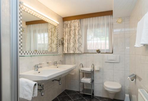 Hotel Idhof – Ischgl, MO