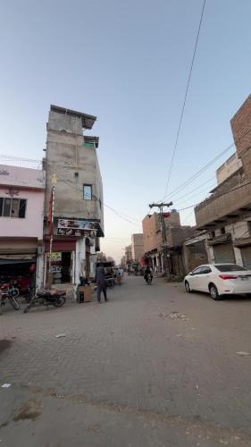 Skats, The Great Hostel Larkana in Mohenjo-daro