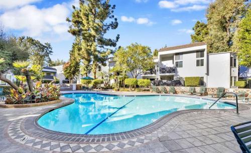 A Tranquil Retreat in Tarzana CA in Tarzana