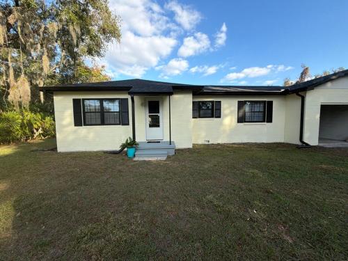 2 bdrm cottage in charming Bartow in Bartow (Florida)