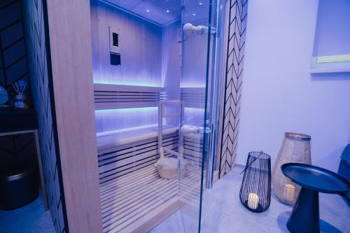 Sauna studio and Jacuzzi rooms - Self Check-In 247 1