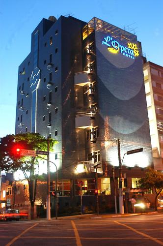 hotel photo