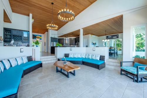 Sky Beach Club Villa Waterfall 2 home in Governor's Harbour