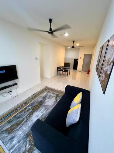 Apartemen  m² dengan 1 kamar tidur dan 2 kamar mandi pribadi di Bandar Puncak Alam (Puncak Alam RNZ Homestay) in Bandar Puncak Alam