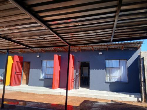 Moonlight Guest House Lethabong in Beestekraal